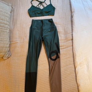 Alo Matching set - emerald green
